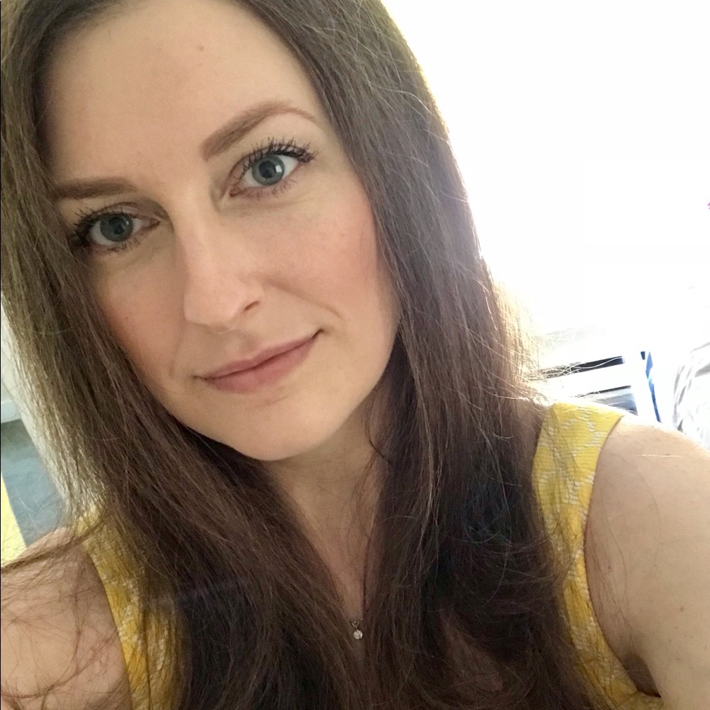 Meet your Posher, Melissa